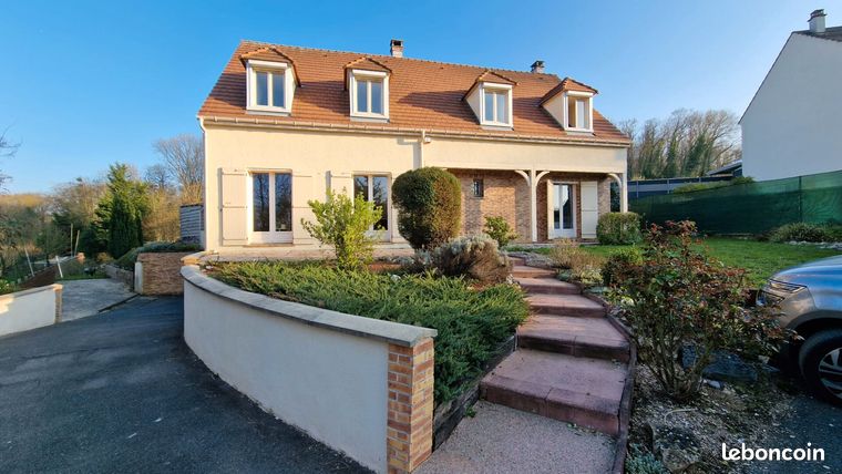 Maison 8 pièces 175 m²