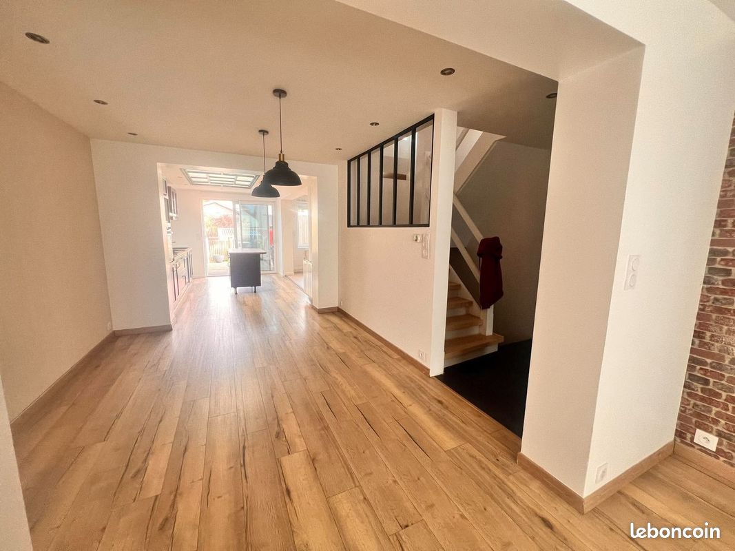 Maison 5 pièces 90 m² · à Calais · 90 m² · 168 000 €