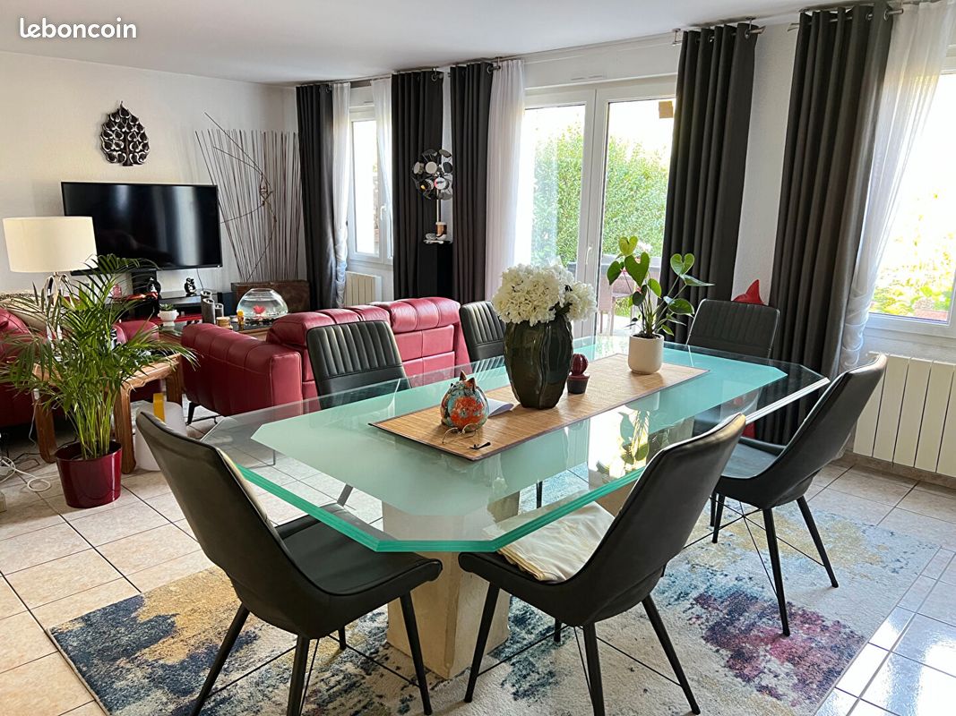 Appartement 6 pièces 93 m² · à Lamorlaye · 93 m² · 349 000 €