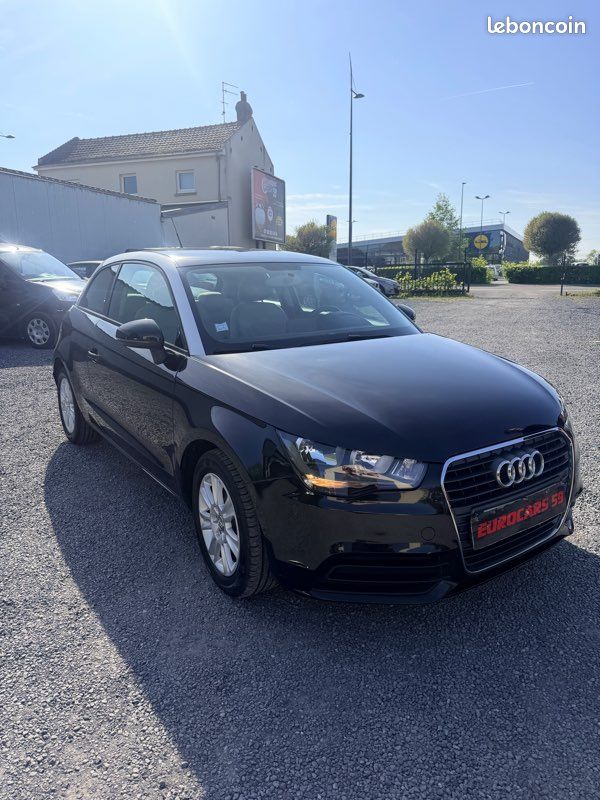 AUDI A1 1.6 HDI 105cv (image 2)