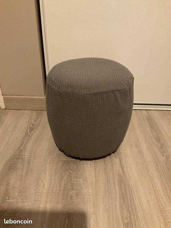 Pouf (image 1)