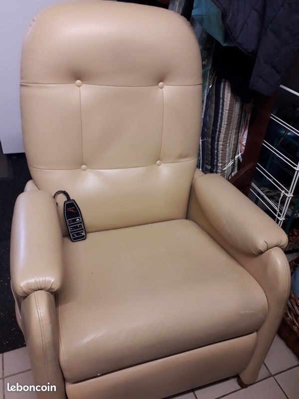 Fauteuil (image 3)