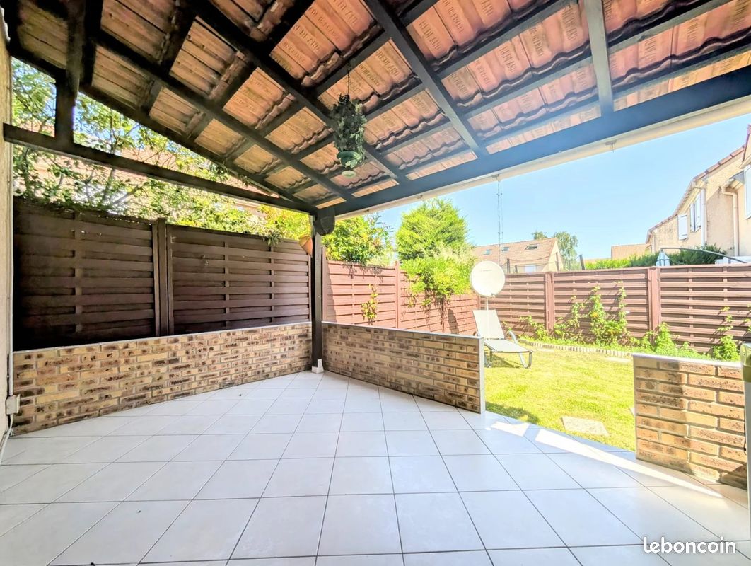 Maison 5 pièces 93 m² · à Plaisir · 93 m² · 362 000 €