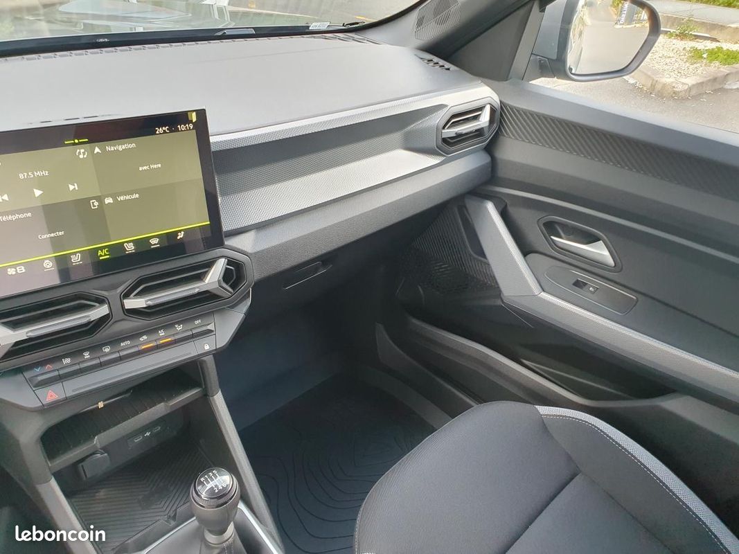 DACIA DUSTER 1.2 ECO-G - 120 III SUV Journey (image 9)