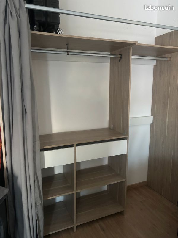 Dressing (image 1)