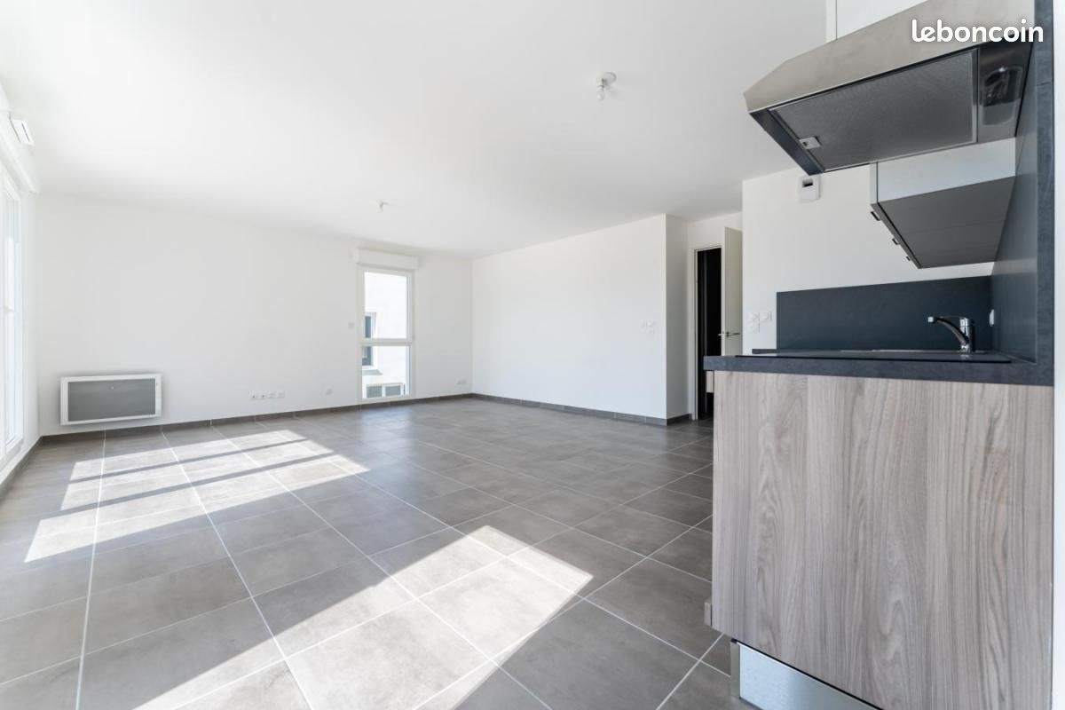 Appartement a louer aubagne - 3 pièce(s) - 60 m2 - Surfyn