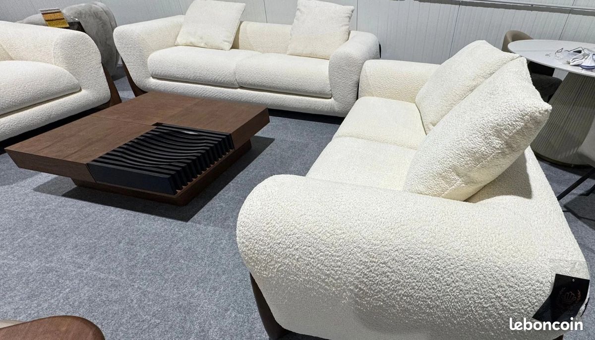 💥NEUF ET EN PROMO💥Sublime Ensemble de Canapés 3+2+1 Neufs et sous emballage. En Tissu Bouclette Beige clair. Chic et Confortable. En Stock immédiat livraison rapide chez vous (image 2)