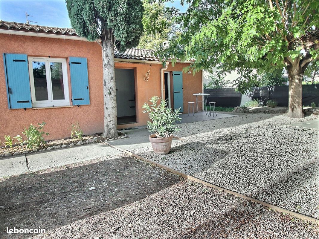 Maison 4 pièces 90 m² · à Avignon · 90 m² · 450 €/mois