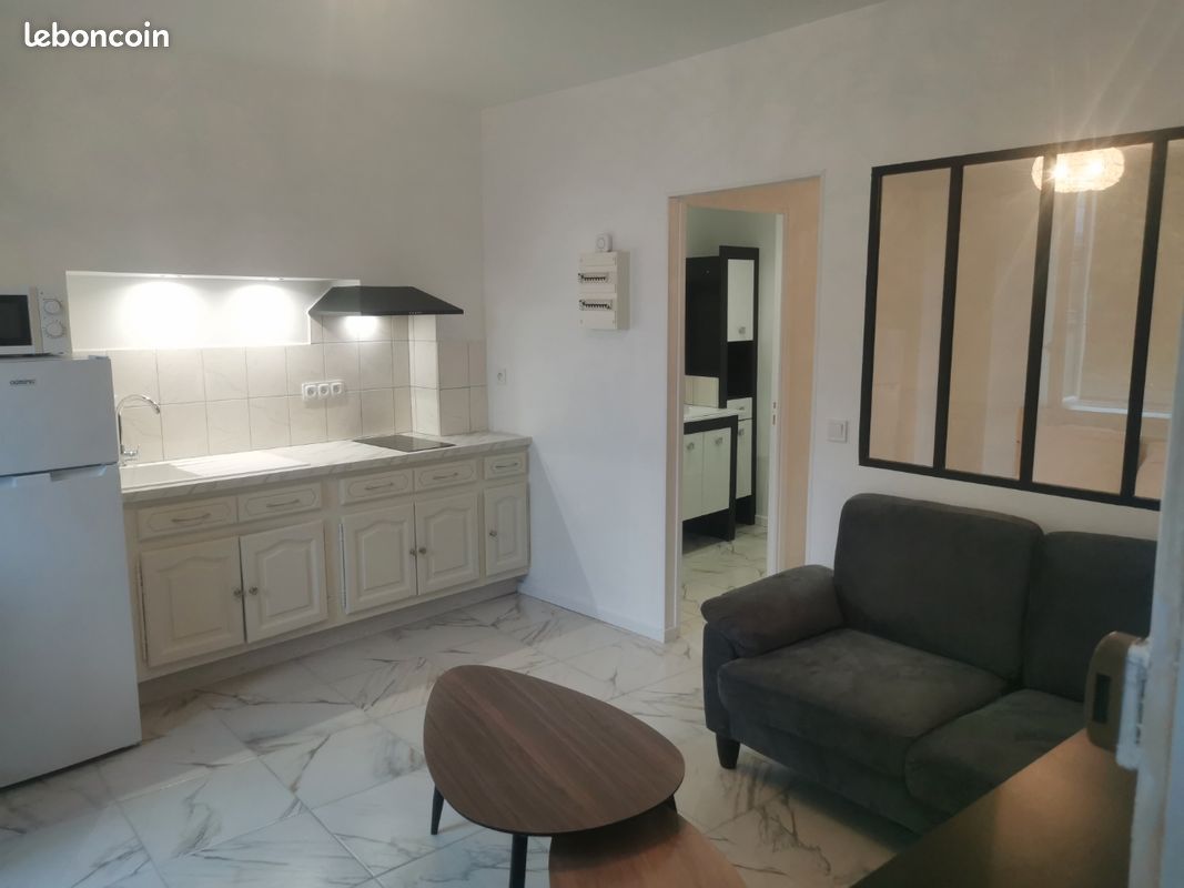 Appartement 1 pièce 28 m² · à Angoulême · 28 m² · 520 €