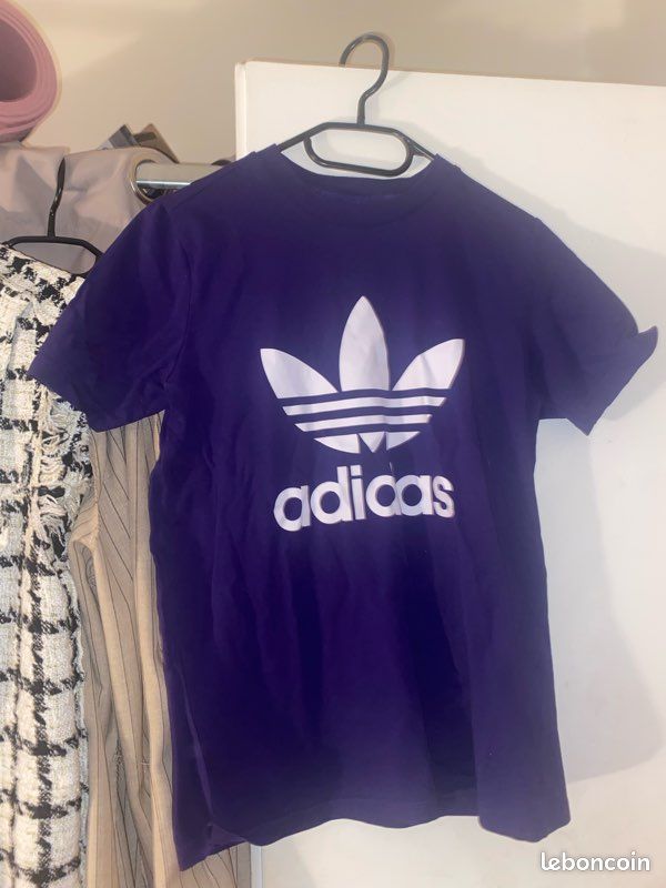Tee shirt adidas tres bon etat (image 1)