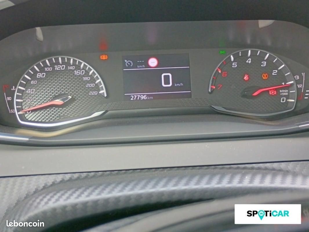 Peugeot 208 PureTech 100 S&S BVM6 Allure (image 15)