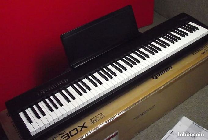 Piano numérique d'occasion - Annonces Instruments de musique leboncoin