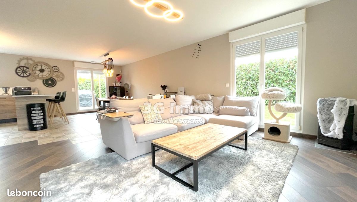 Maison 5 pièces 120 m² · à Chenières · 120 m² · 385 000 €