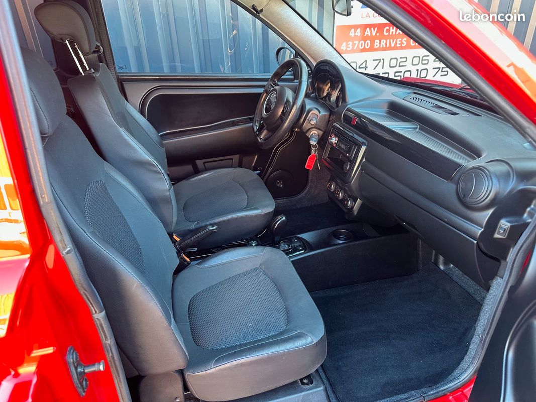 Voiture sans permis MICROCAR MGO DIRECTION ASSISTEE DCI CHEZ ETS CHAIZE DES 14 ANS LIVRAISON A DOMICILE DANS TOUTE LA FRANCE (image 3)