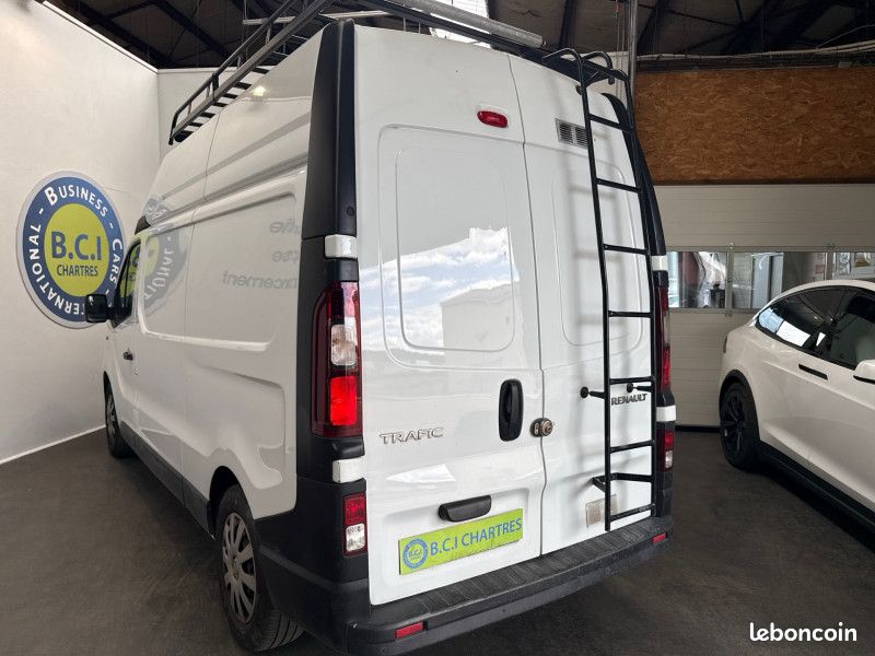 Renault TRAFIC III FG L2H2 1200 2.0 DCI 145CH ENERGY GRAND CONFORT E6 (image 12)