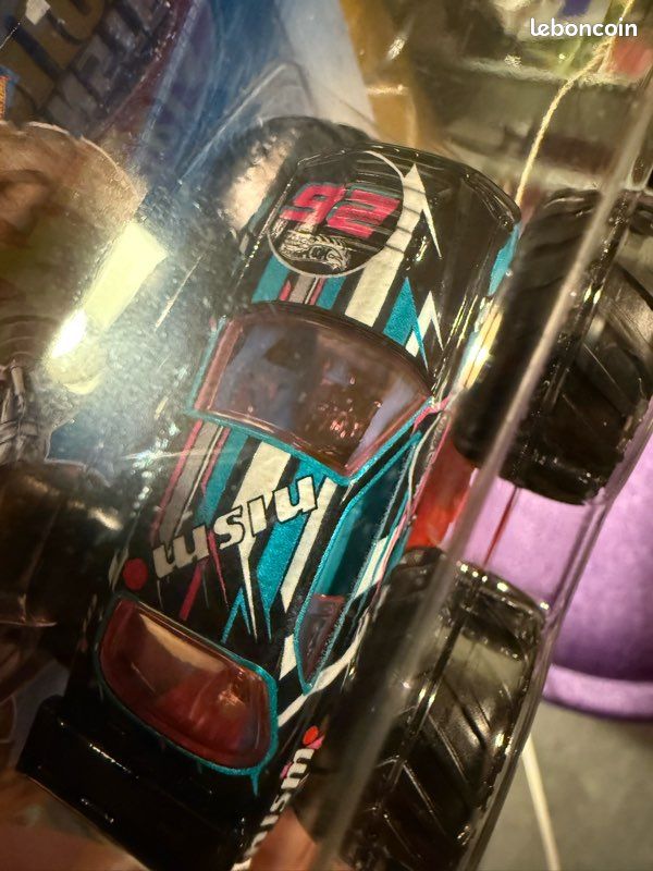 Hotwheels bigfoot monster truck nismo 1999 NISSAN SKYLINE GTR (image 6)
