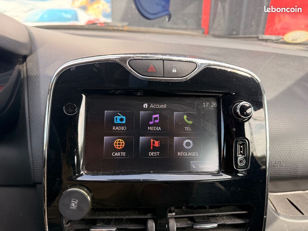 RENAULT CLIO IV 1.5 dCi 90cv/ Boite automatique EDC6 (image 7)