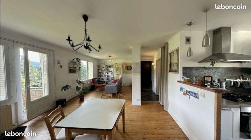Appartement 3 pièces 65 m² · à Grenoble · 65 m² · 112 000 €