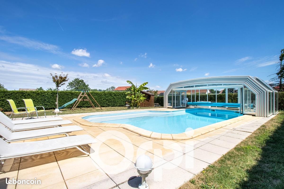 Maison 7 pièces 245 m² · à Pulnoy · 245 m² · 649 000 €