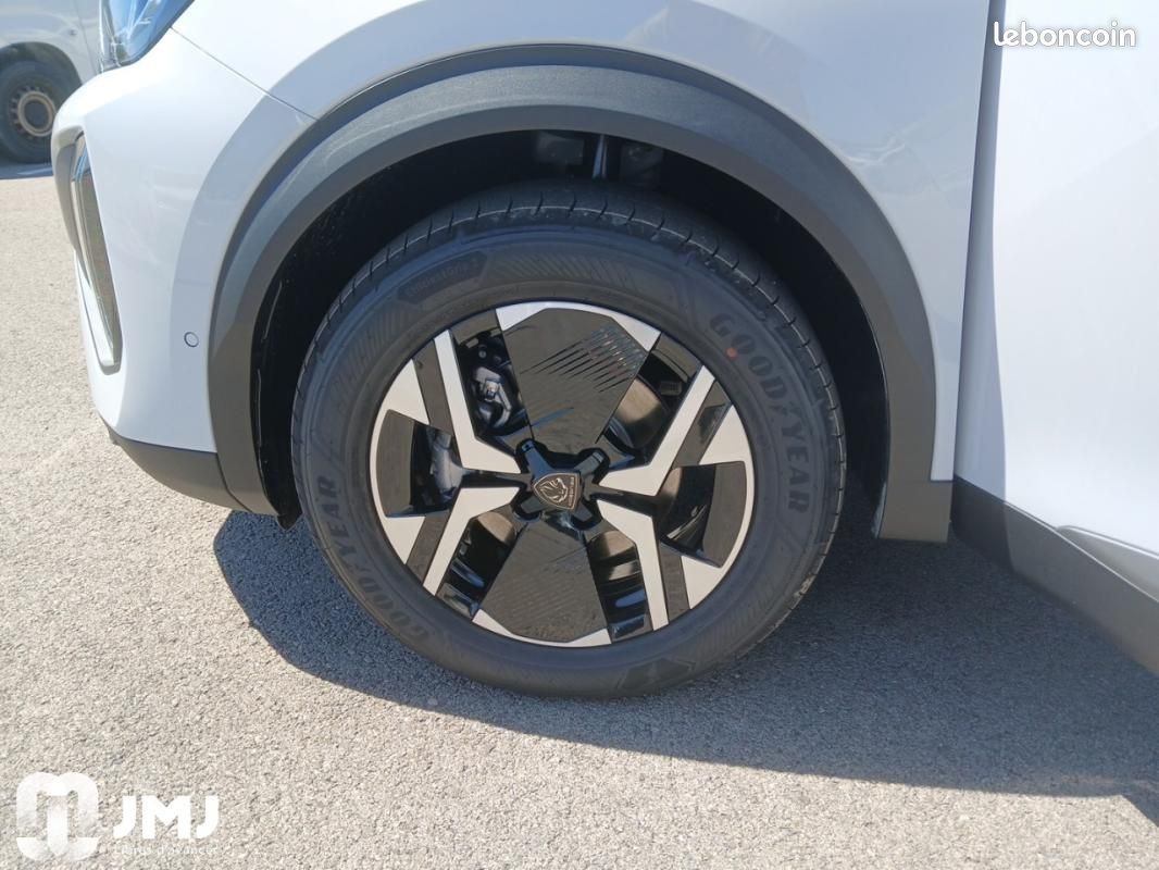 Peugeot 2008 ELECTRIQUE 54 kWh 156 ch Allure (image 7)