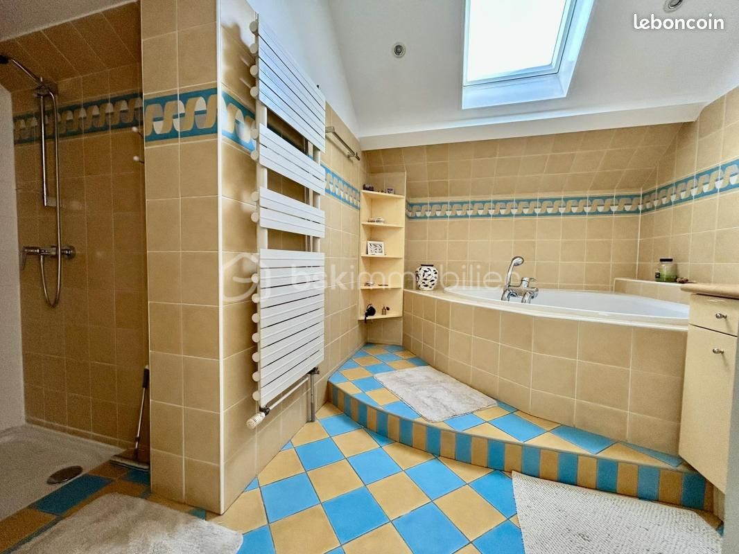 Maison 8 pièces 205 m² (image 15)