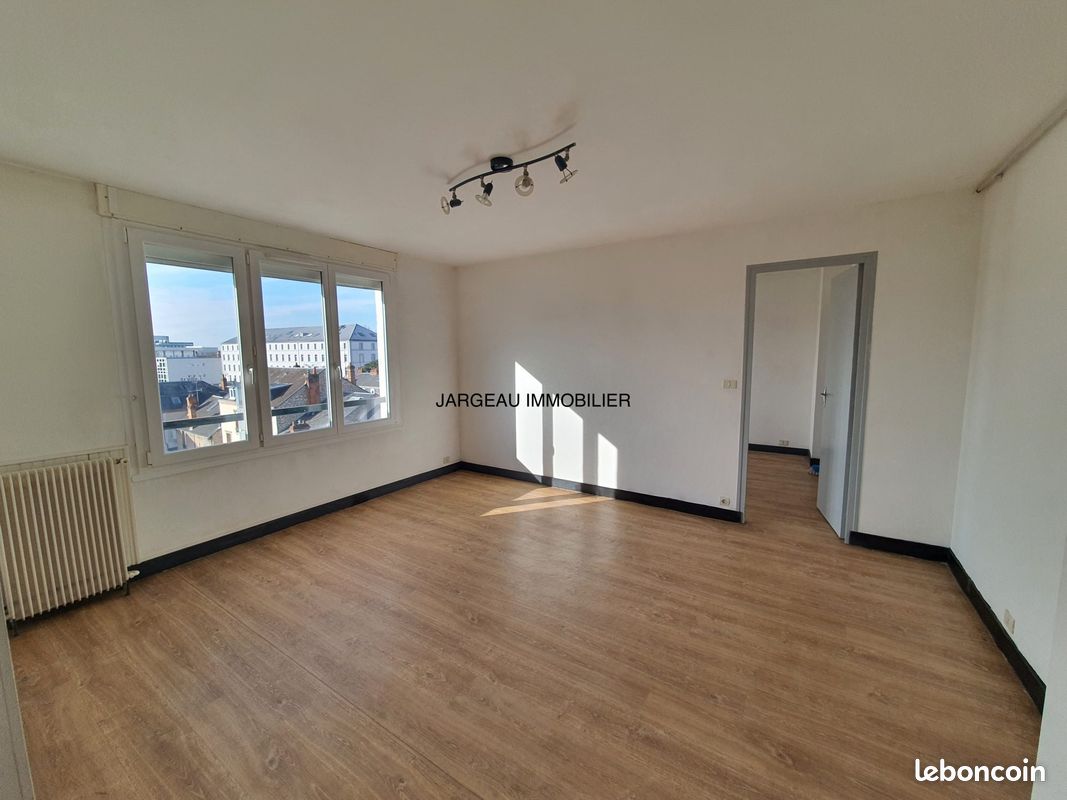 Appartement 2 pièces 44 m² · à Orléans · 44 m² · 638 €/mois