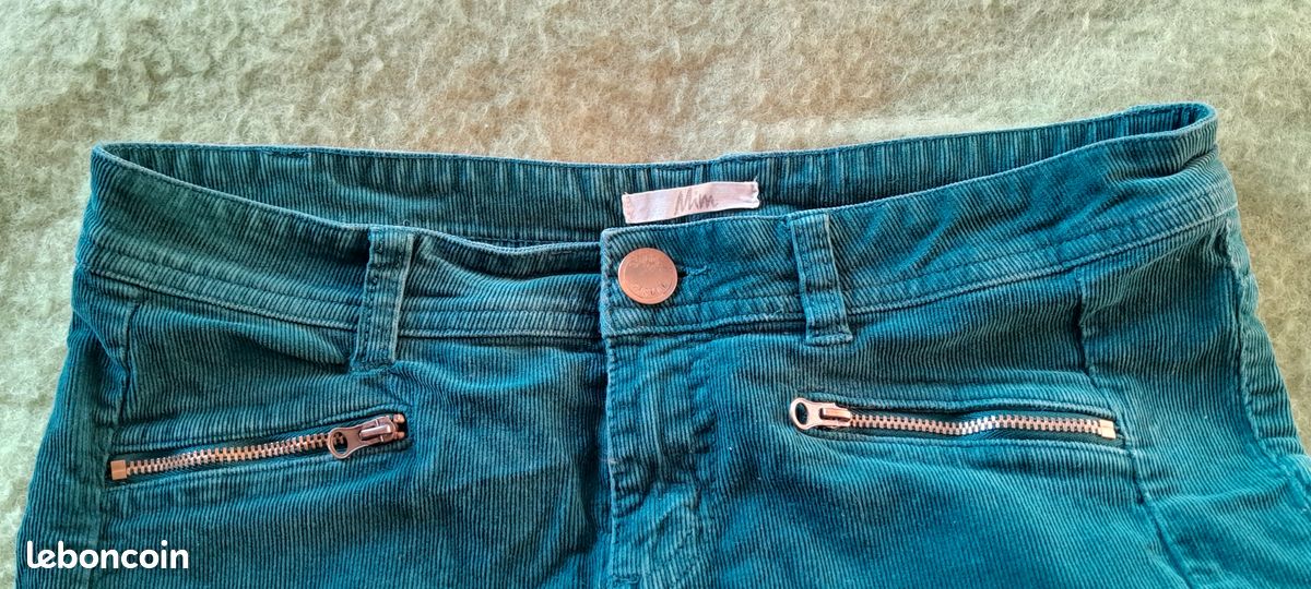 Jean vert foncé Taille 38 (image 3)