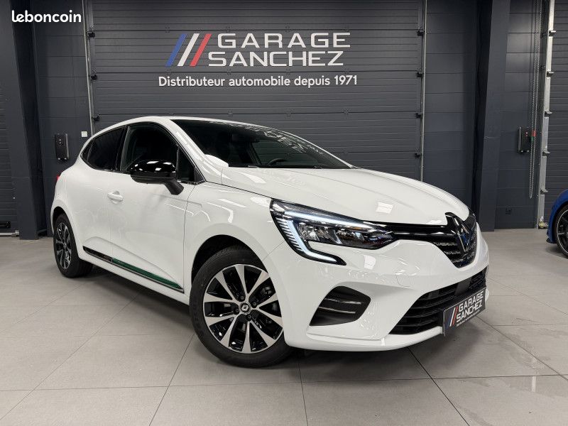 RENAULT CLIO V Intens 1.0l tce 90cv essence -caméra/jantes 16 /carplay-suivi renault-gar 12m (image 1)