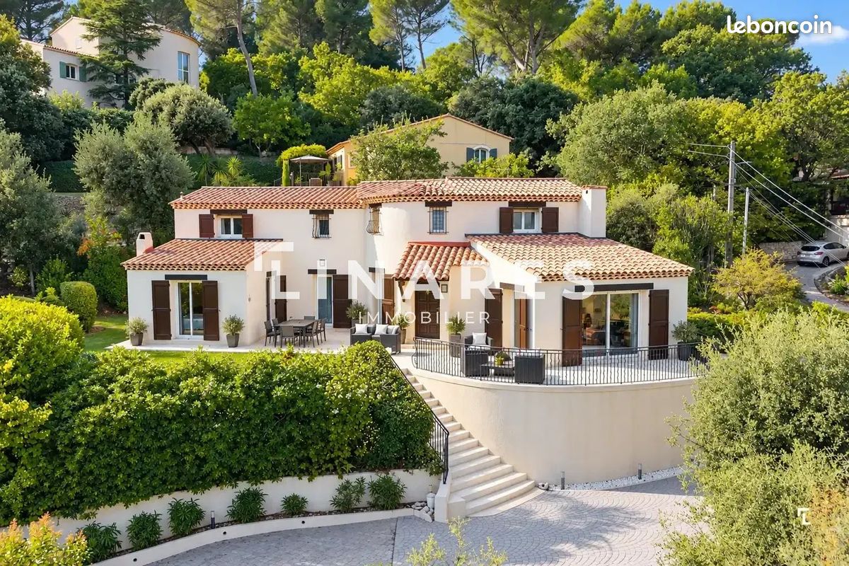 Maison 5 pièces 140 m² · à Aix-en-Provence · 140 m² · 769 000 €