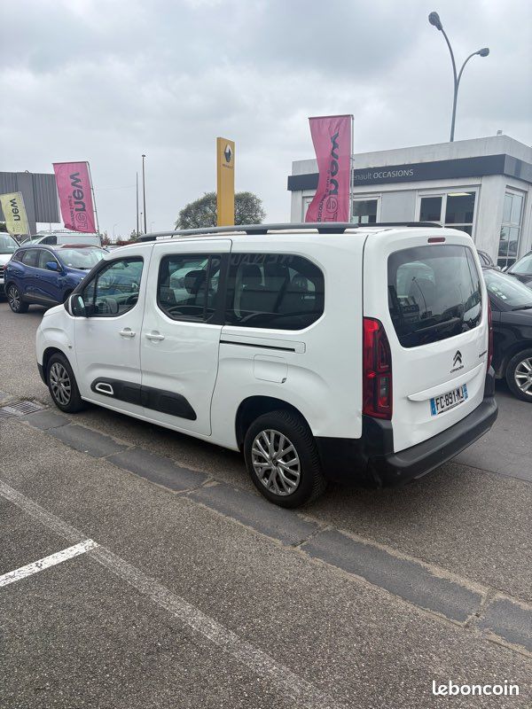 Citroën Berlingo Feel XL 7 places DISTRIBUTION NEUVE – 1.5 BlueHDi 100 BVM5 – Export 8 740 HT (image 2)
