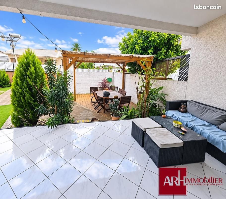 Maison 4 pièces 106 m² · à Saint-Louis · 106 m² · 243 000 €