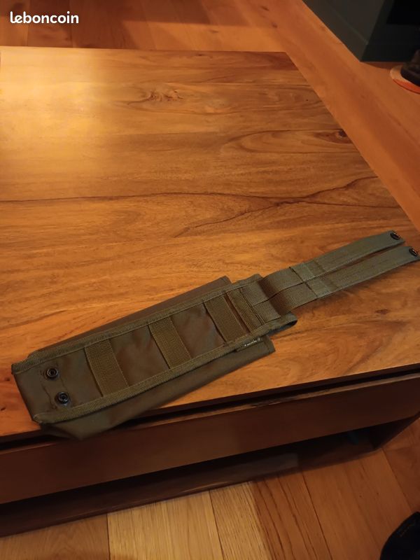 Porte chargeur airsoft pour p90 ou autre (image 3)
