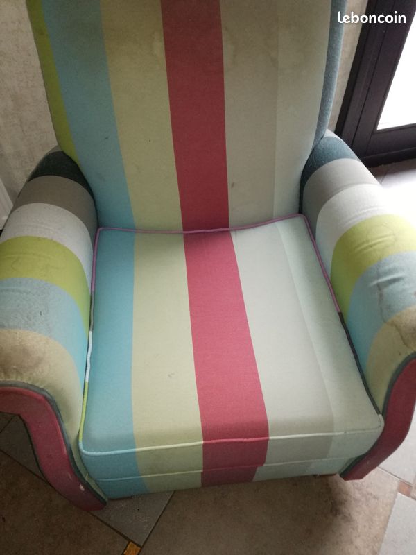 Fauteuil en tissus club (image 2)