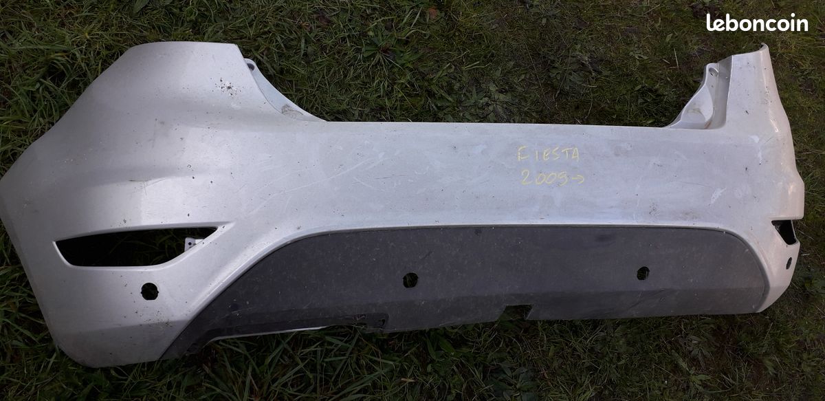 Pieces auto et carrosserie Ford FIESTA