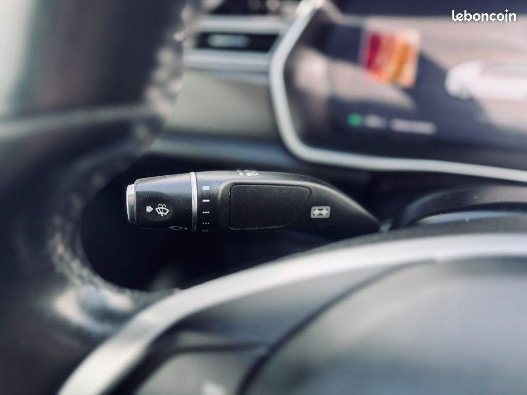 TESLA Model S 320CH BASE + 2EME MAIN + TOIT OUVRANT/PANO + AUTO PILOT + CAMERA DE RECUL + GARANTIE 12 MOIS (image 31)