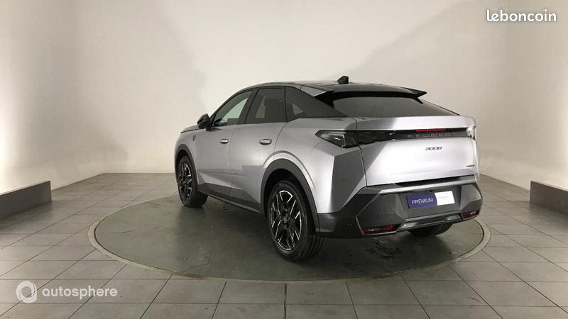 Peugeot 3008 1.2 Hybrid 145ch GT e-DCS6 (image 7)