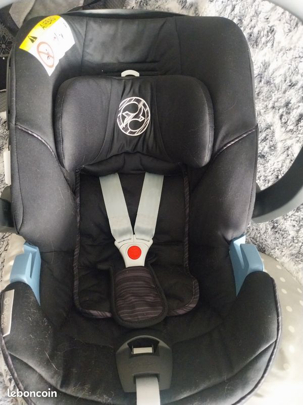 Cosy cybex aton 5 gold + réducteur (image 5)