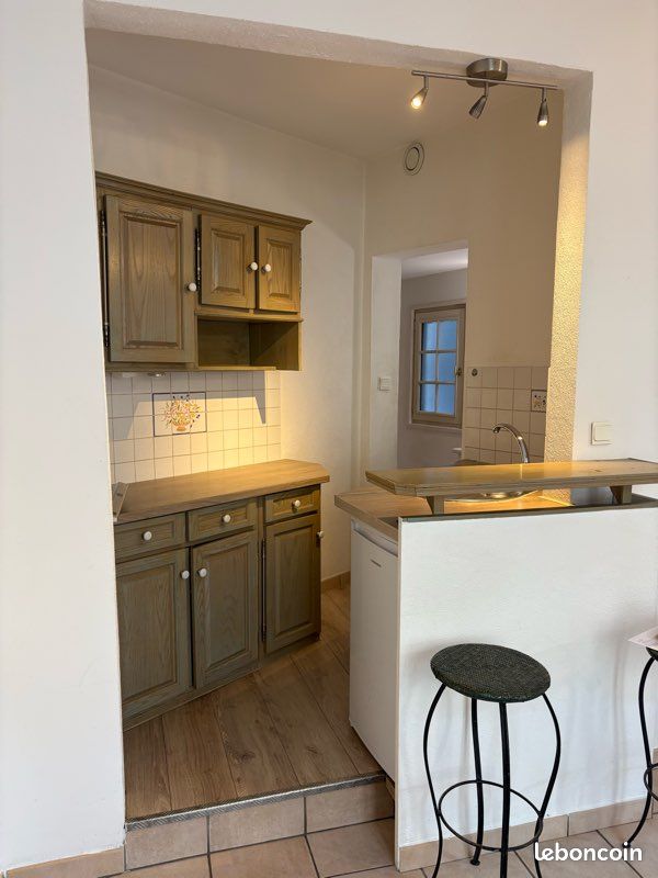 Appartement 1 pièce 25 m² · à Dijon · 25 m² · 460 €
