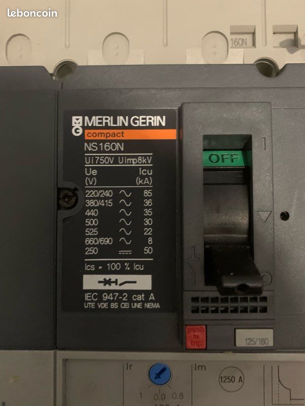 Disjoncteur différentiel industriel Merlin Gerin Compact NS160N 160A (image 2)