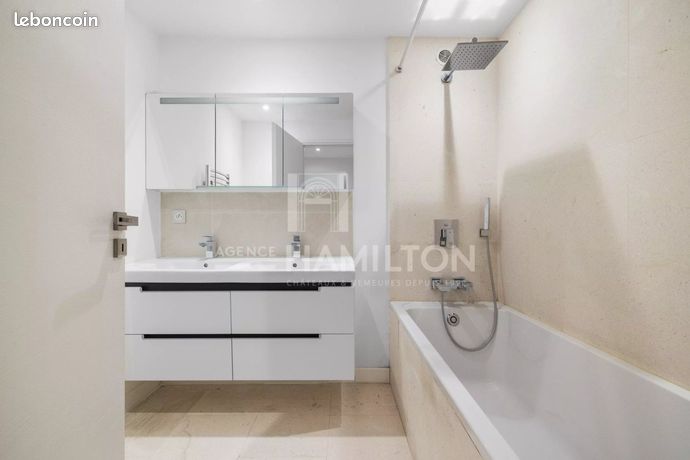 Villa 6 pièces 176 m² — 8