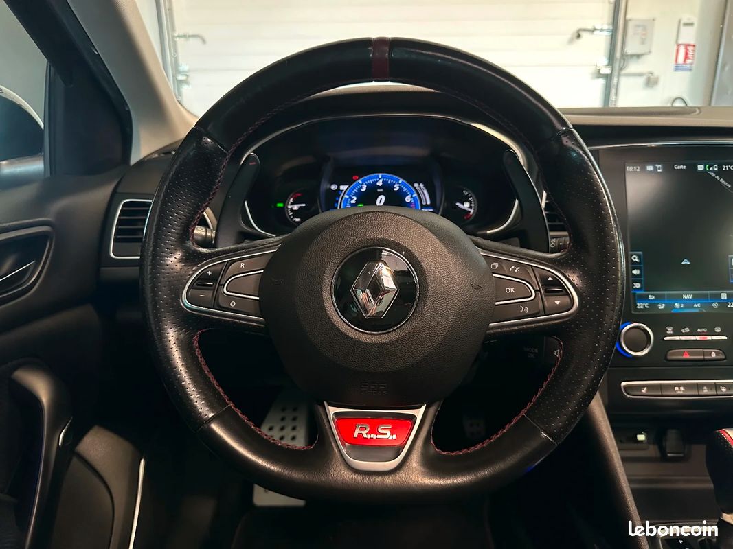 RENAULT MEGANE IV BERLINE TCe 280 EDC RS - TOIT OUVRANT (image 16)