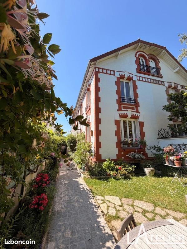 Maison 6 pièces 130 m² · à Saint-Cloud · 130 m² · 995 000 €