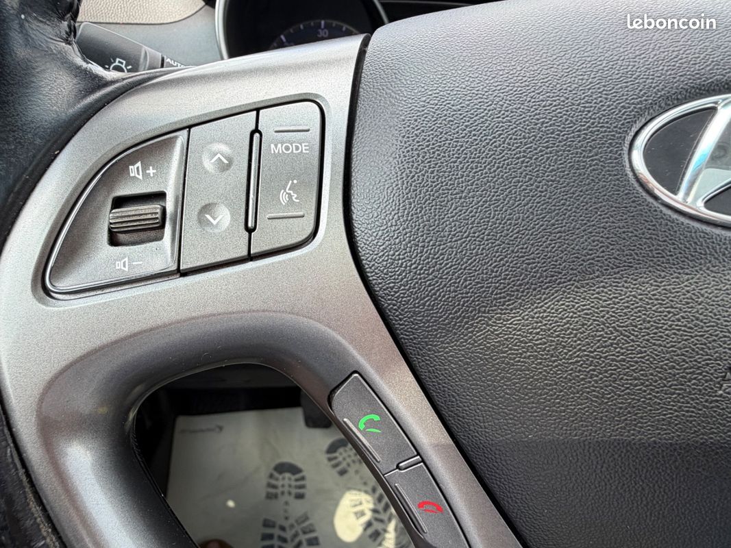 Hyundai ix35 Premium Limited Blue 2WD (image 22)