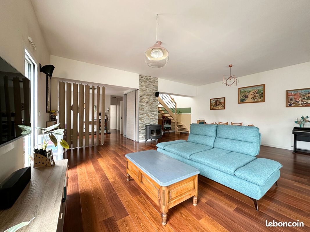 Maison 5 pièces 132 m² · à Tours · 132 m² · 1 580 €