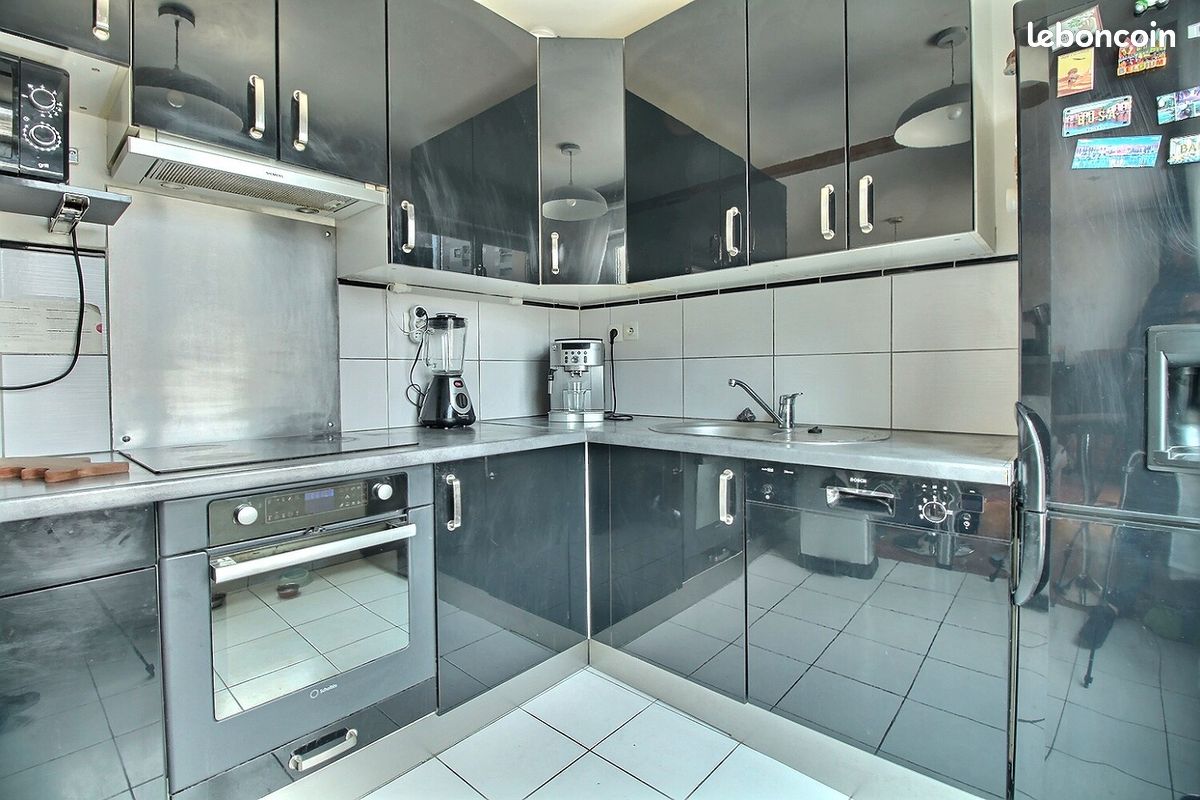 Appartement 3 pièces 57 m² · à Colombes · 57 m² · 260 000 €