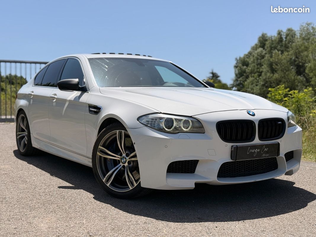 BMW M5 4.4 V8 560ch MOTORSPORT / FULL OPTIONS / EXTENSION DE GARANTIE 12 MOIS OFFERTE (image 1)