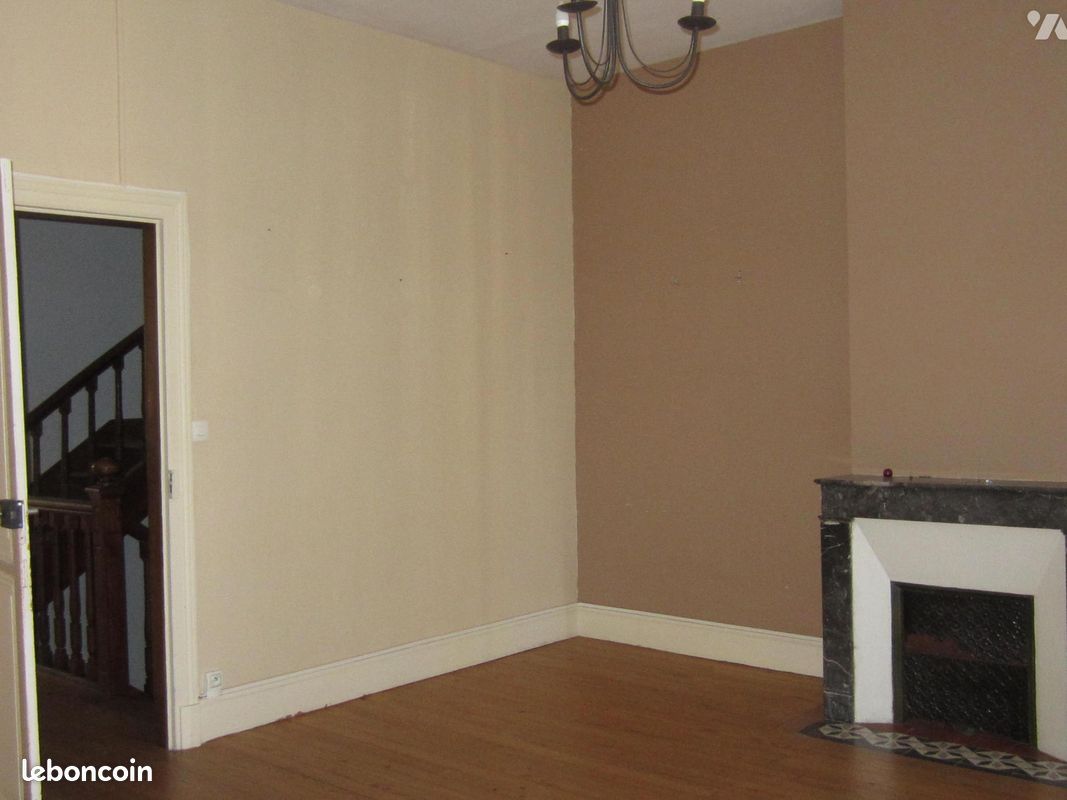 Maison 5 pièces 155 m² · à Valence · 155 m² · 150 000 €