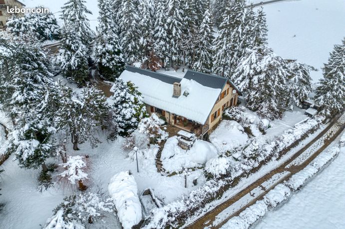 Propriété 10 pièces 260 m²