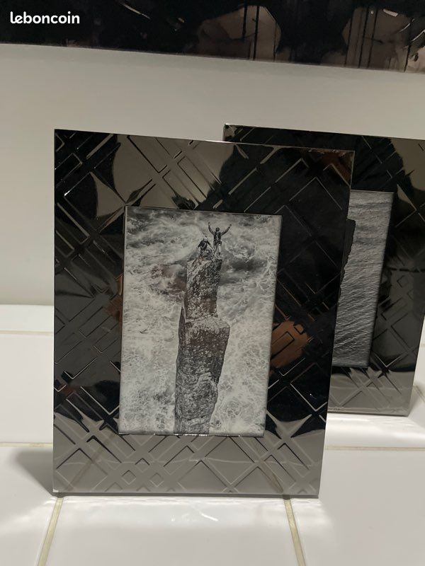 Sous verre BURBERRY argent (image 2)