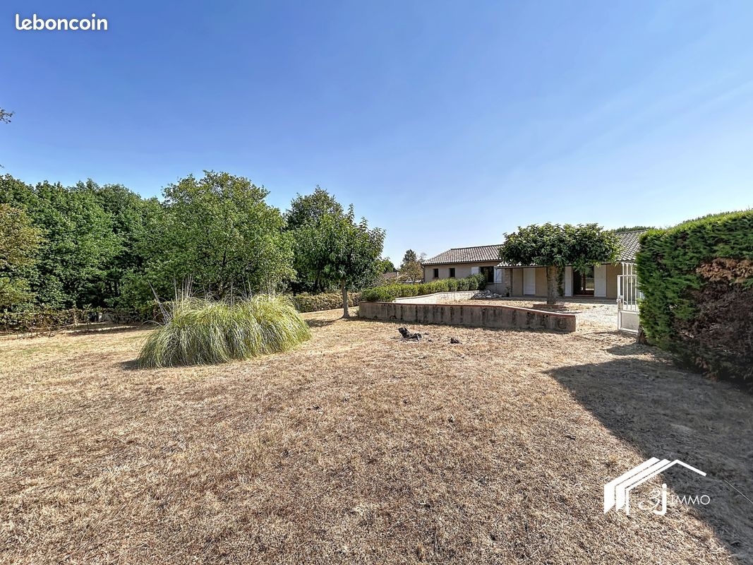 Maison 4 pièces 108 m² · à Bretx · 108 m² · 920 €/mois